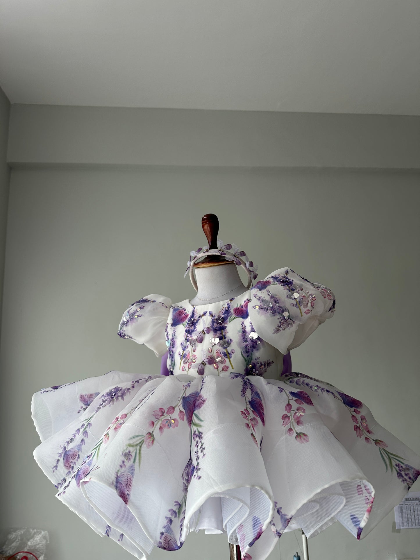 Luxury White Handwork Butterfly Dress